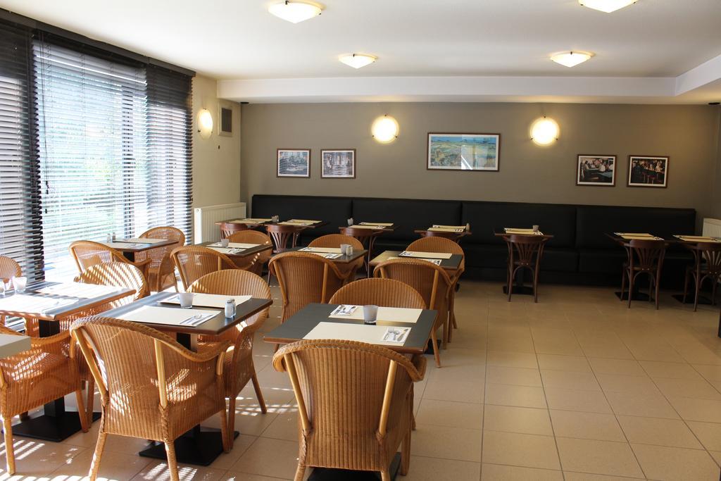 Hobbit Hotel Brussels Airport Zaventem Zewnętrze zdjęcie
