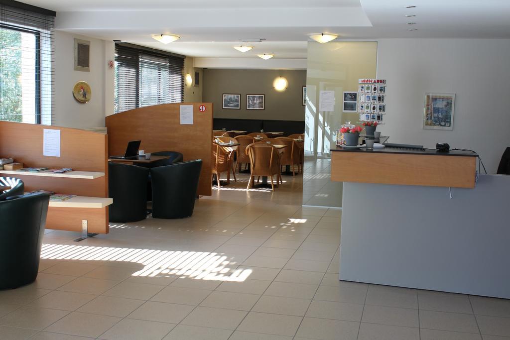 Hobbit Hotel Brussels Airport Zaventem Zewnętrze zdjęcie