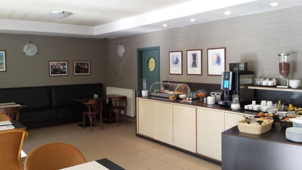 Hobbit Hotel Brussels Airport Zaventem Zewnętrze zdjęcie