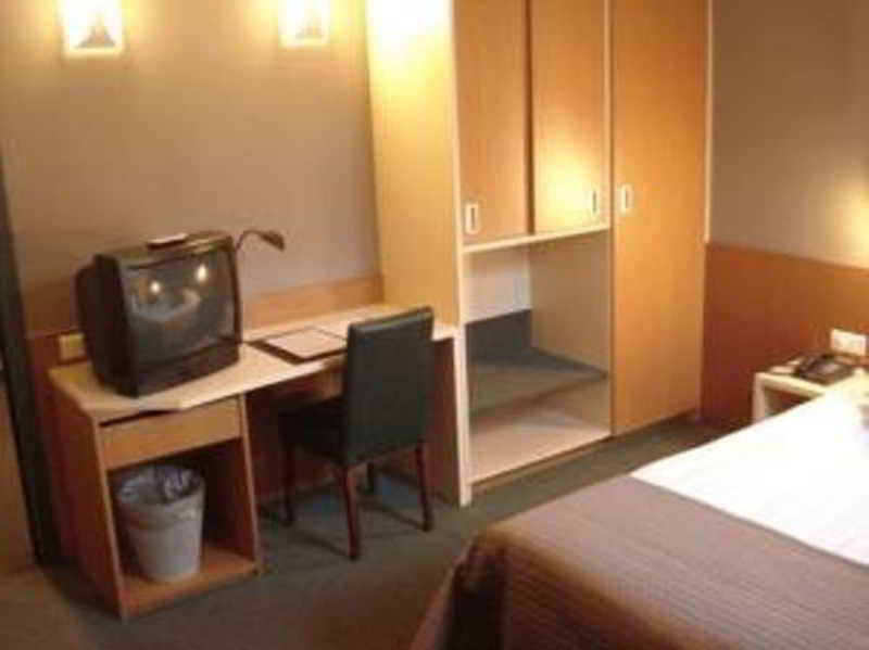 Hobbit Hotel Brussels Airport Zaventem Zewnętrze zdjęcie