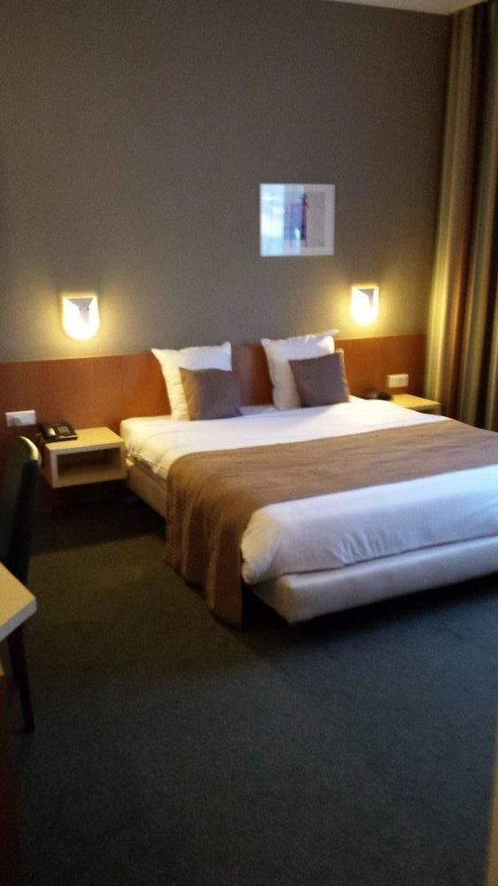 Hobbit Hotel Brussels Airport Zaventem Zewnętrze zdjęcie
